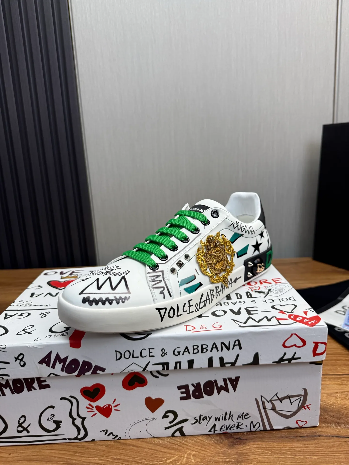 Men's men's shoes 💰520💰 Dolce & gabbana (DG) official website synchronized new models 💥1 fashionable hot models: 1 Exclusive mold opening ✅Imported cowhide for the upper, unique brand style logo upper 💥Sheepskin feet 🐑Original private mold outsole ✔️36-44 (38.45 custom-made, non-refundable)